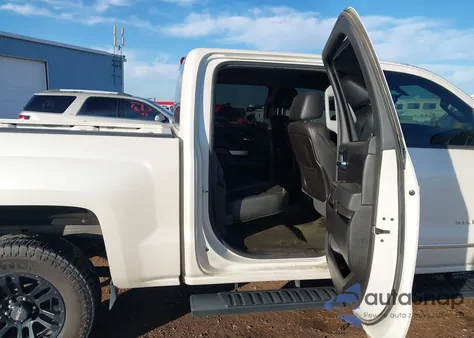 2014 Chevrolet Silverado 1500 1Lt z USA, uszkodzony, nr VIN 3GCUKREC6EG131990